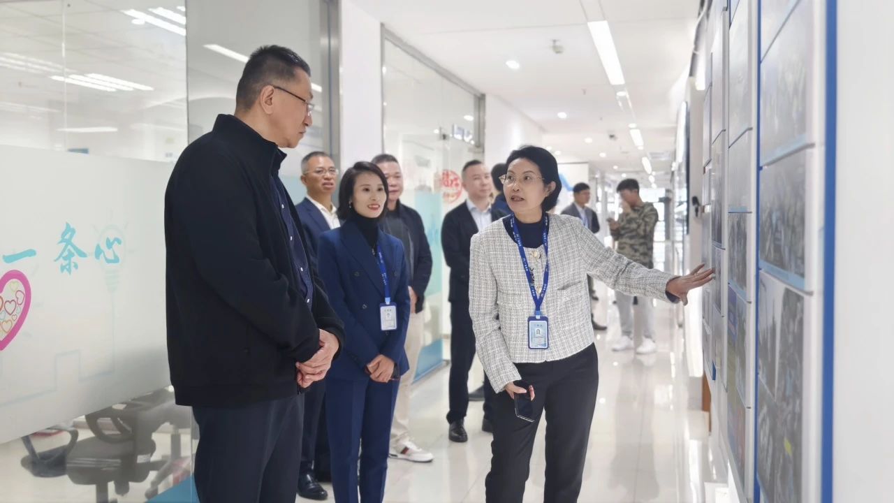 广量集团｜汉中市南城街路党政代表团来访，调研数字化转型与智能化发展